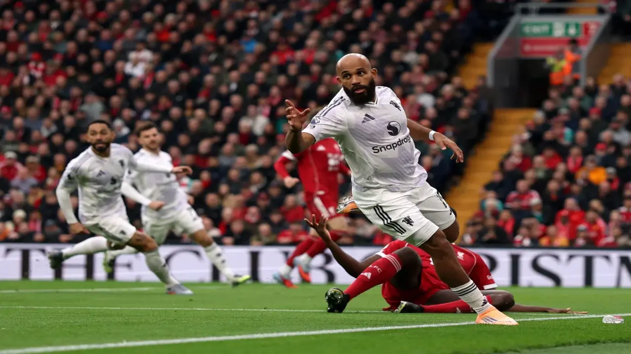 موعد مباراة مانشستر يونايتد وبورنموث في الجولة 31 من الدوري الإنجليزي 2025-26